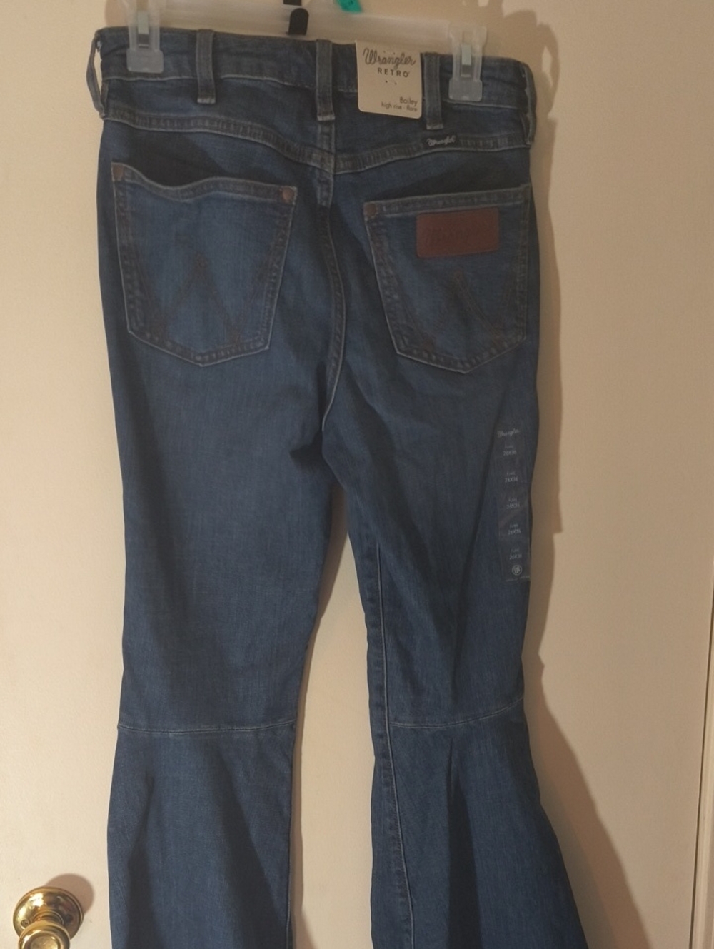 Wrangler Retro Women's Dark Blue Flared Jeans